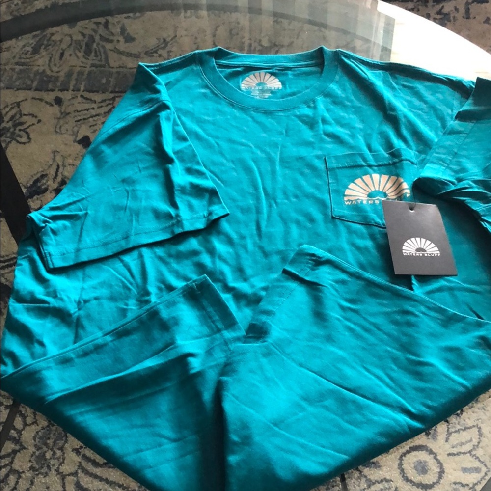NWT WATERS BLUFF T SHIRT M